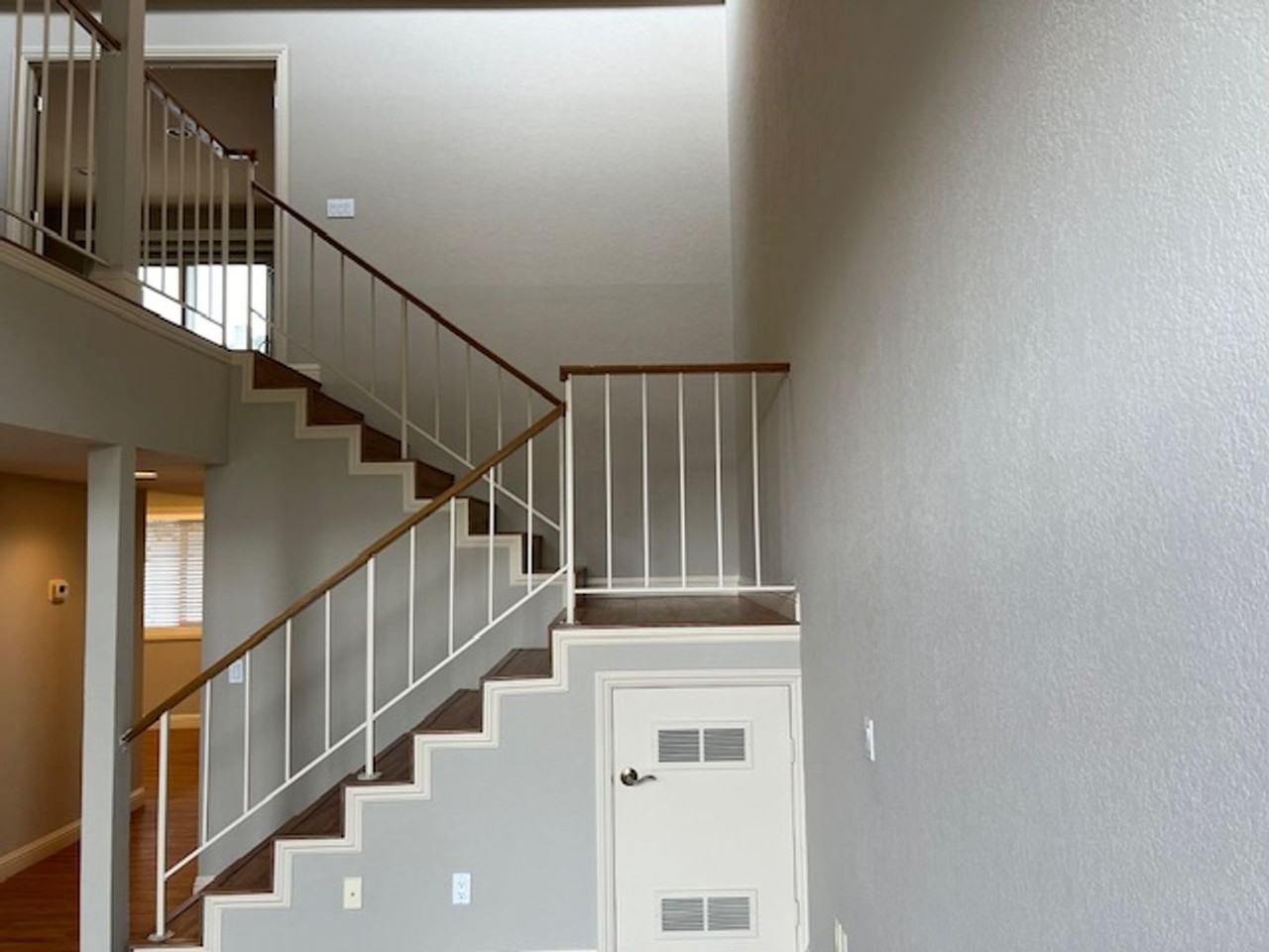 102 Via Lago - Photo 7 of 17