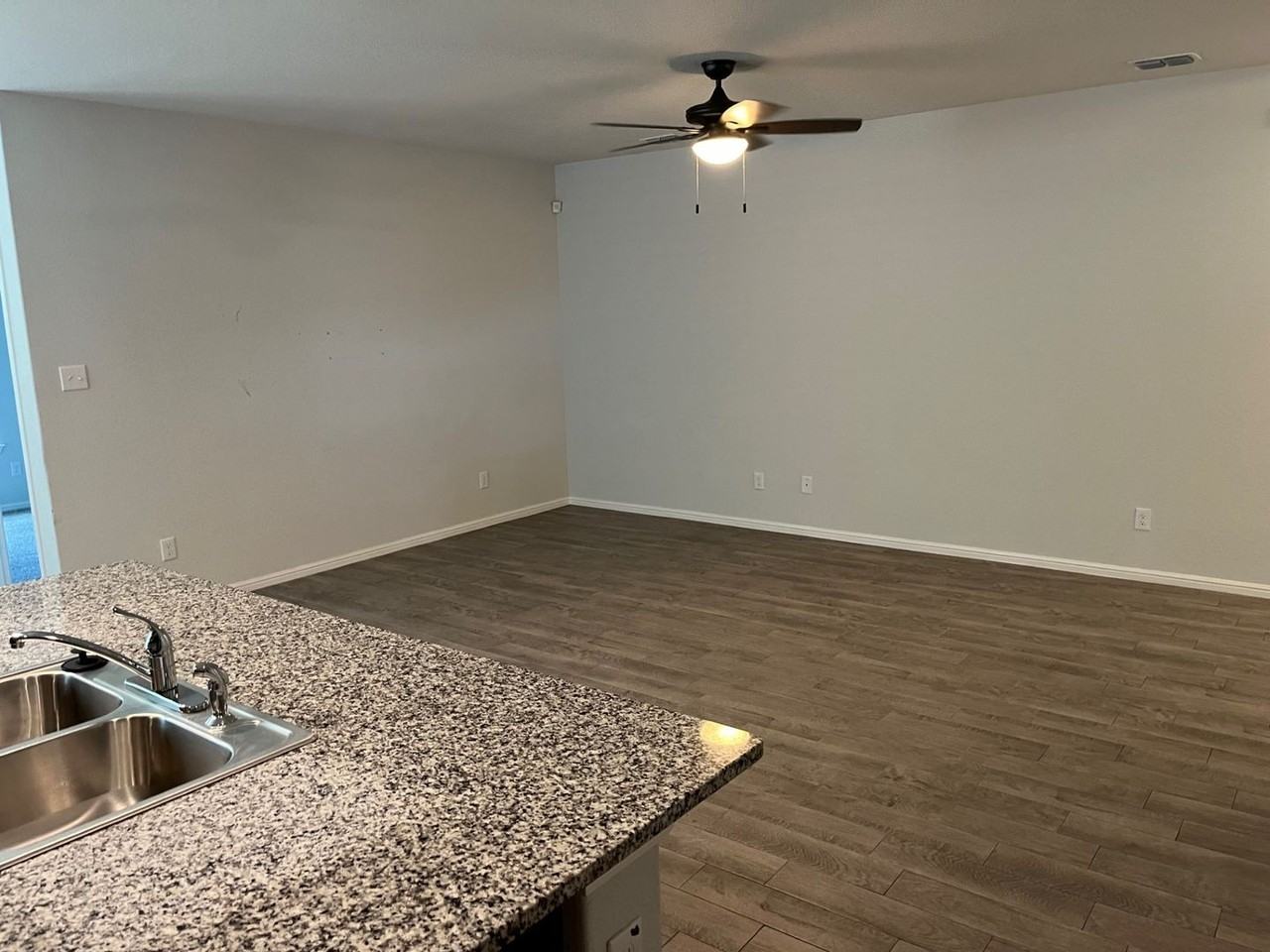 9224 Red Brush Trl - Photo 2 of 21