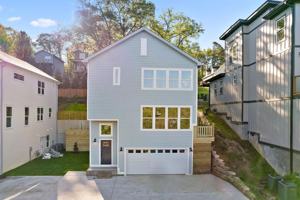 featured image of 638 Ladd Ave