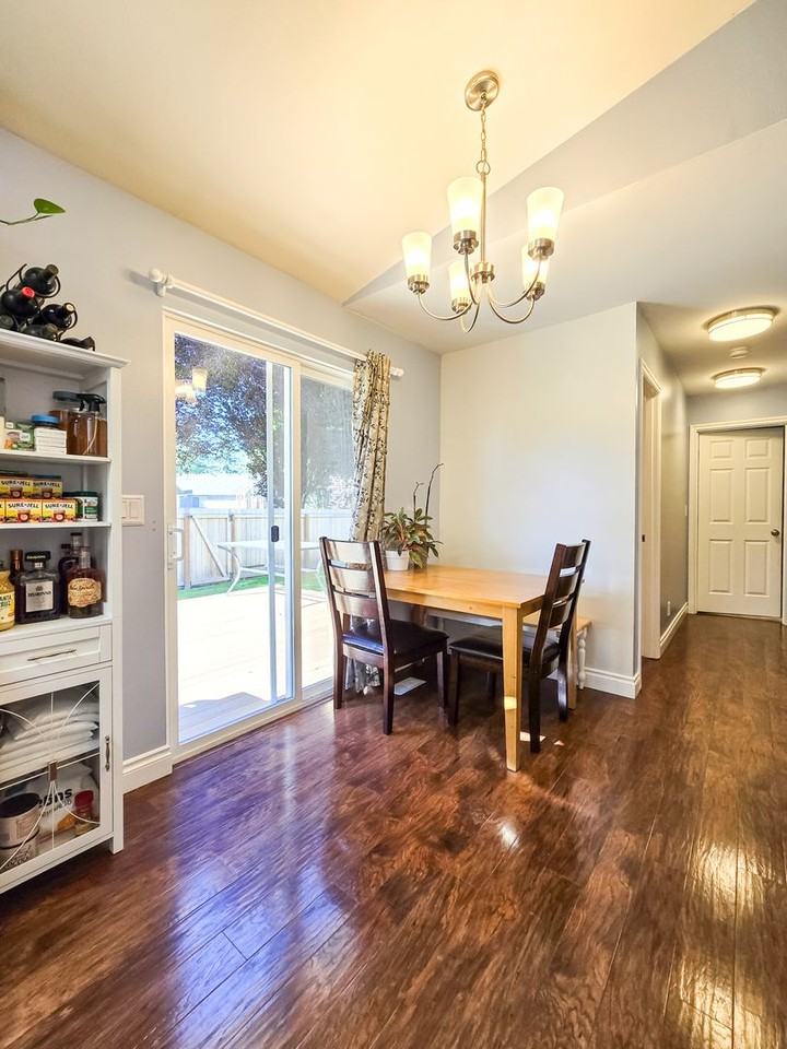 16952 Tulip Ln - Photo 6 of 19