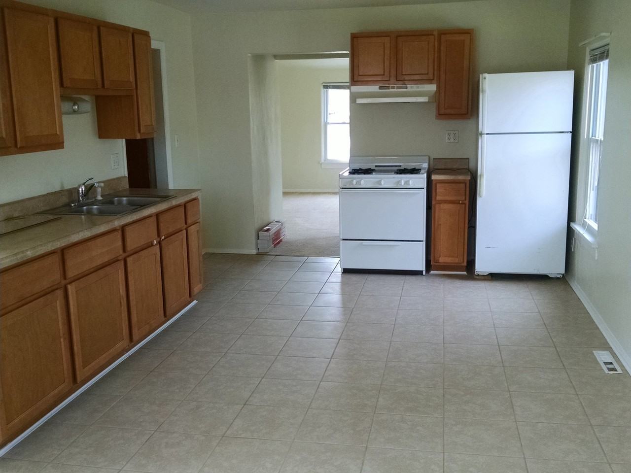 2107 Elisha- Woike - Photo 2 of 6