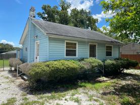 1347 Friend Ave - Photo 1 of 1