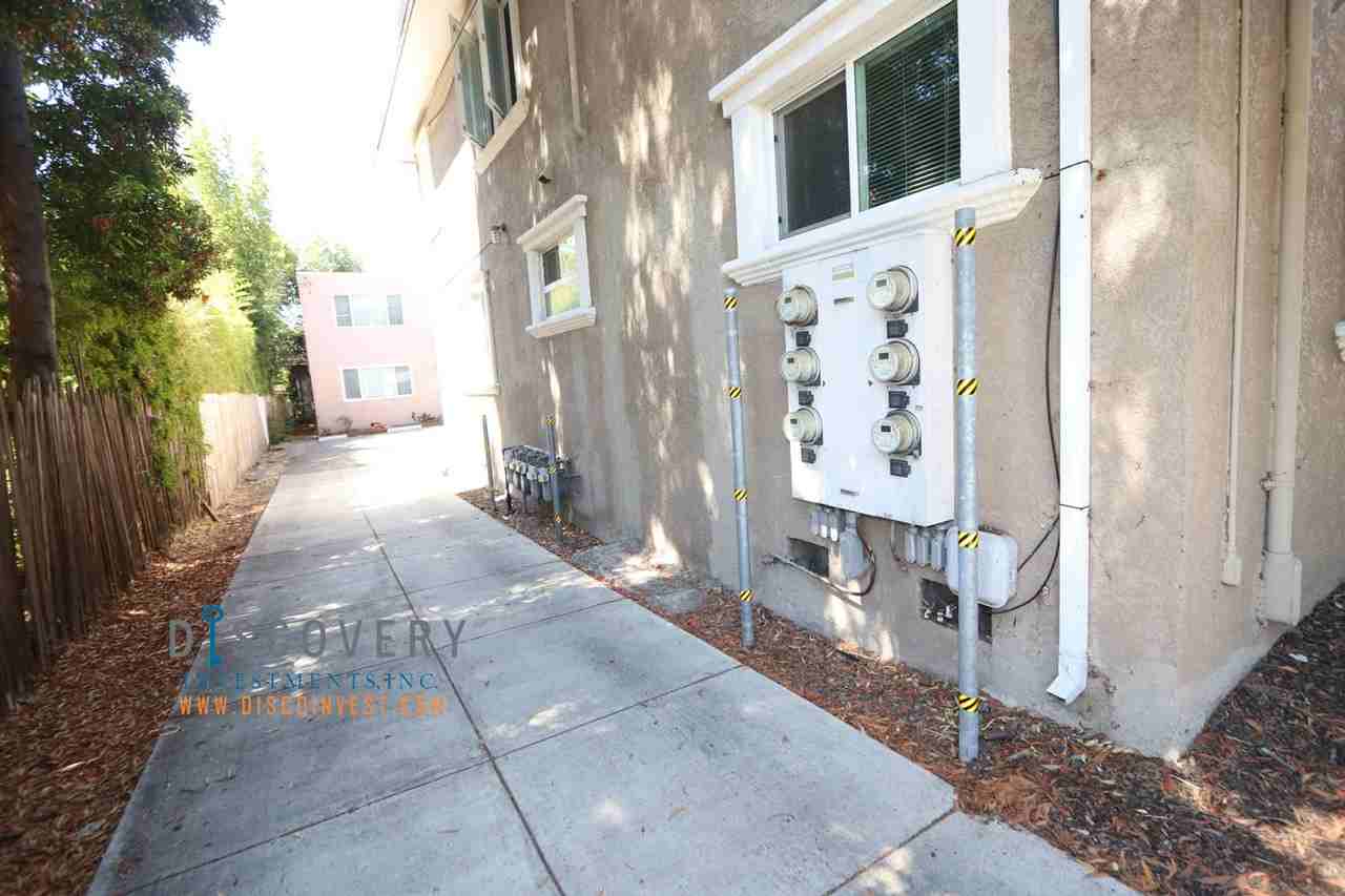 Colby St. 3028 - Photo 3 of 4