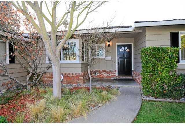 957 Trifone Dr - Photo 2 of 25