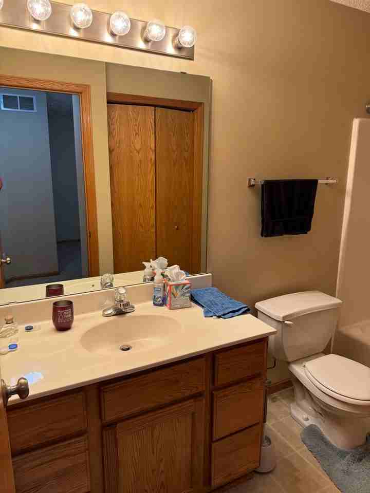 6022 Upper 35th St N - Photo 6 of 11