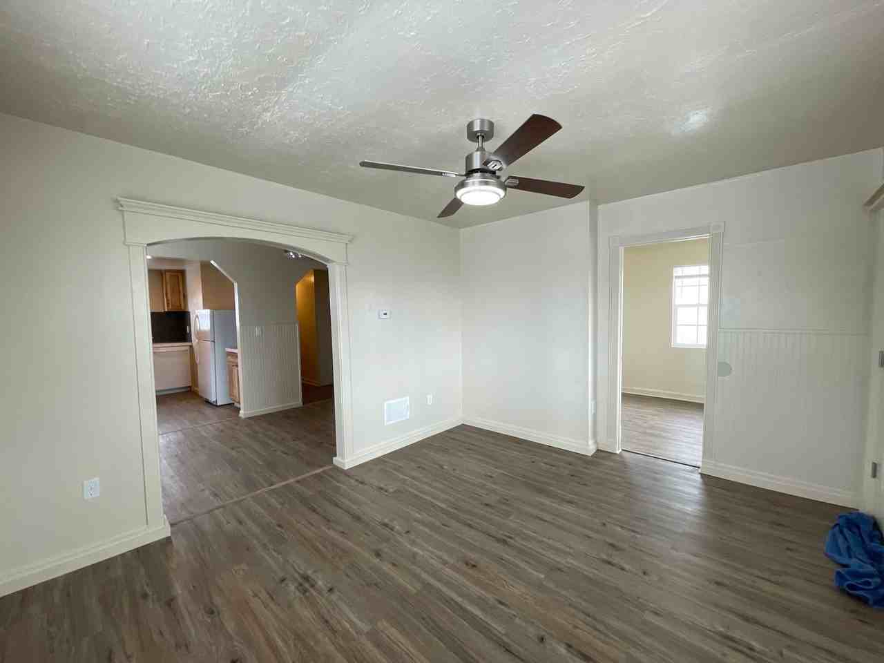 721 5th Ave - Photo 4 of 15