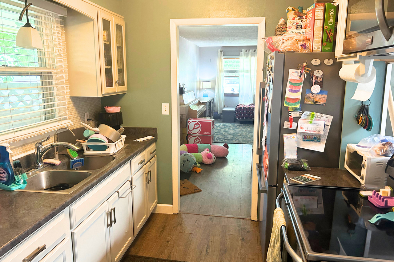 2822 S Main Ave - Photo 3 of 31