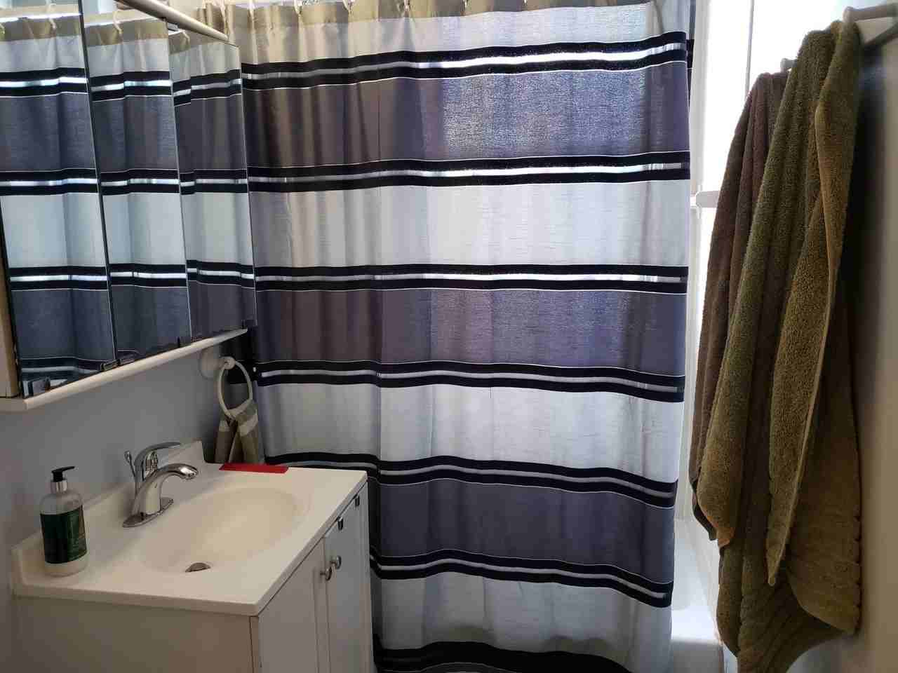 309 Summit Ave - Photo 3 of 10