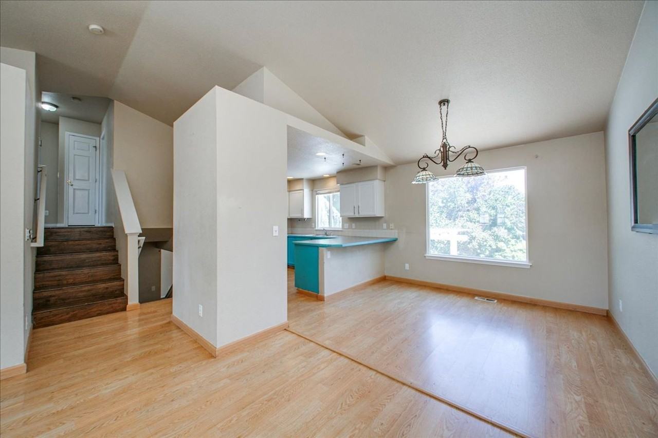1802 N Heath Ave - Photo 6 of 37