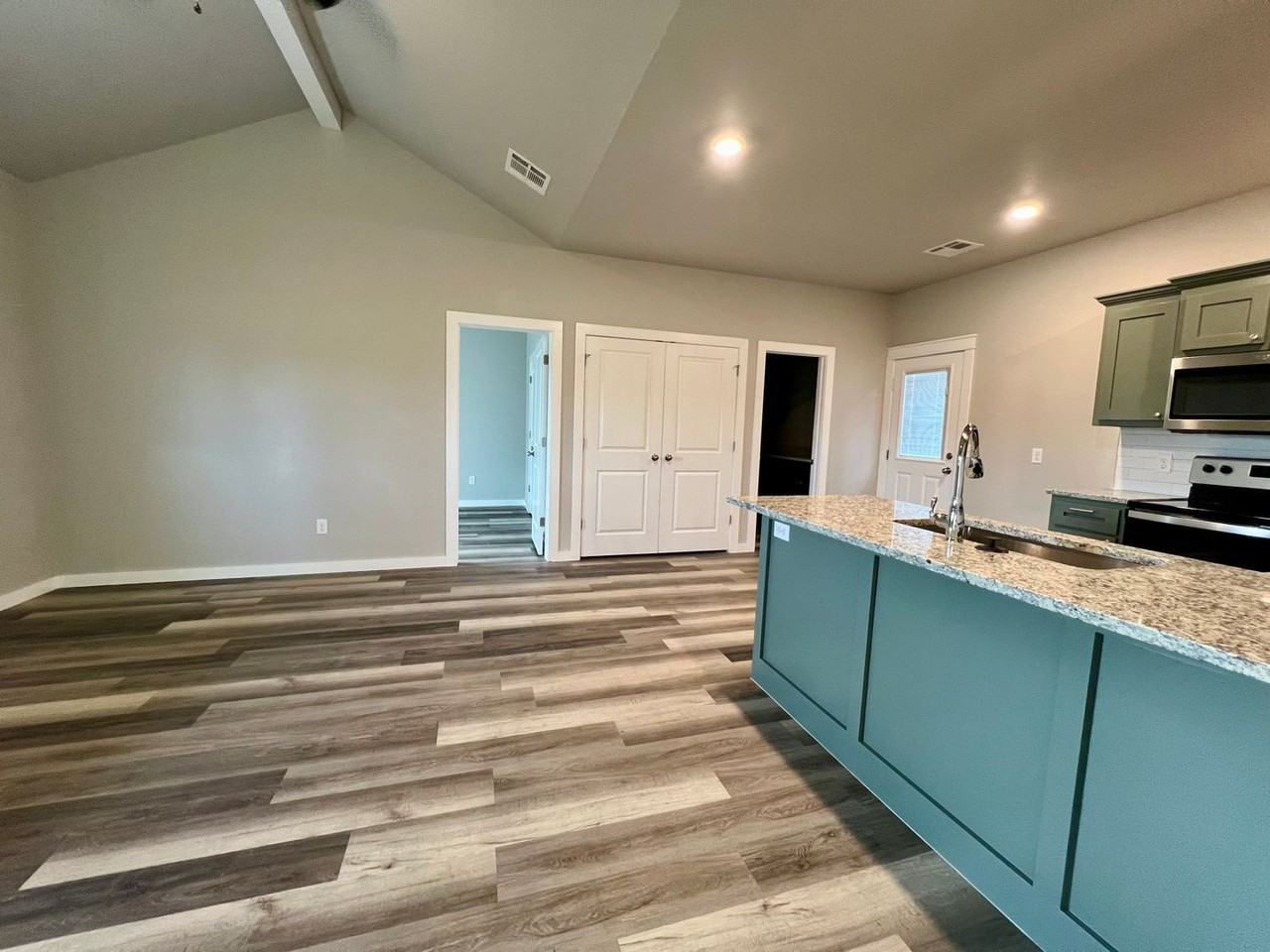 1316 South 13th Street - Photo 5 of 12