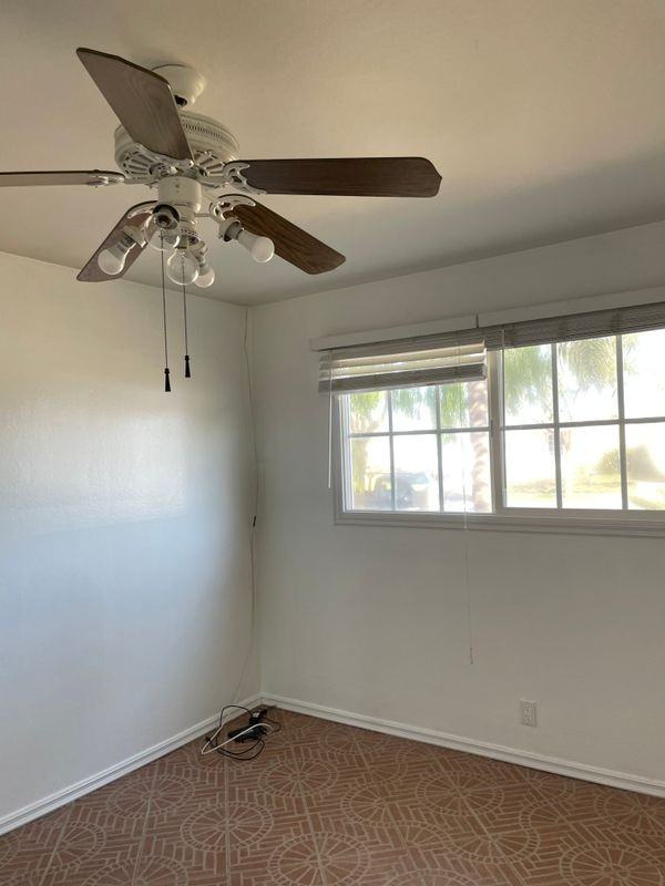 919 Joann St - Photo 2 of 8