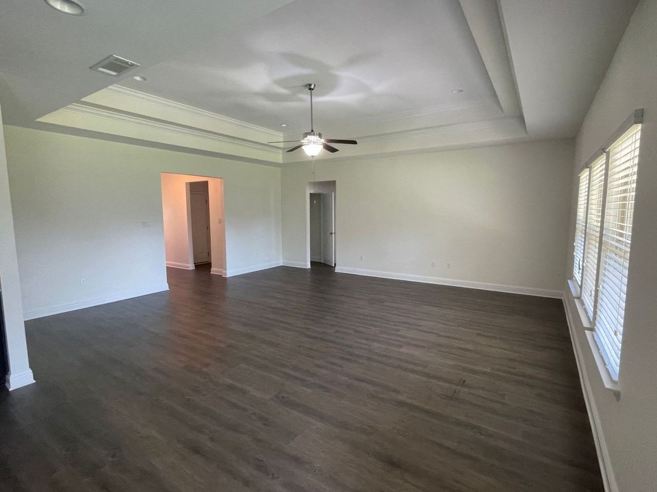 14384 N Swan Rd - Photo 3 of 20