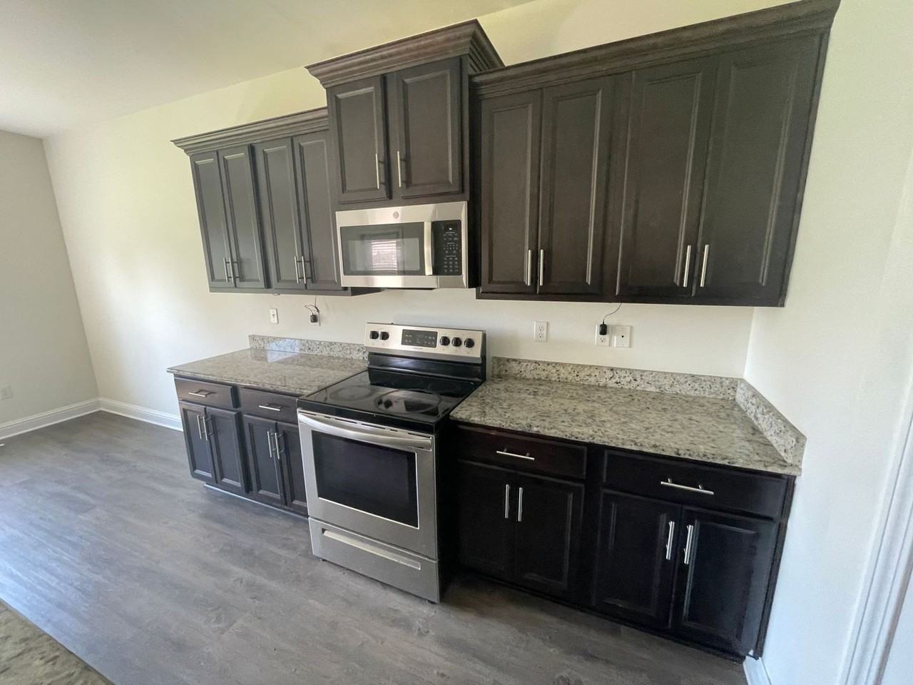 14384 N Swan Rd - Photo 6 of 20