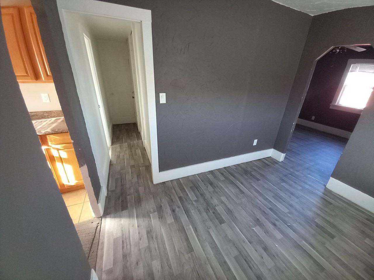 1219 5th St #1 - Photo 2 of 7