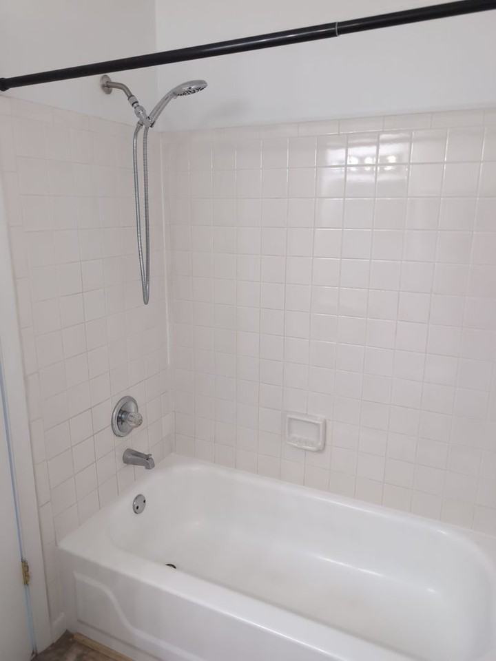 526 Glenn Regis Way - Photo 4 of 18