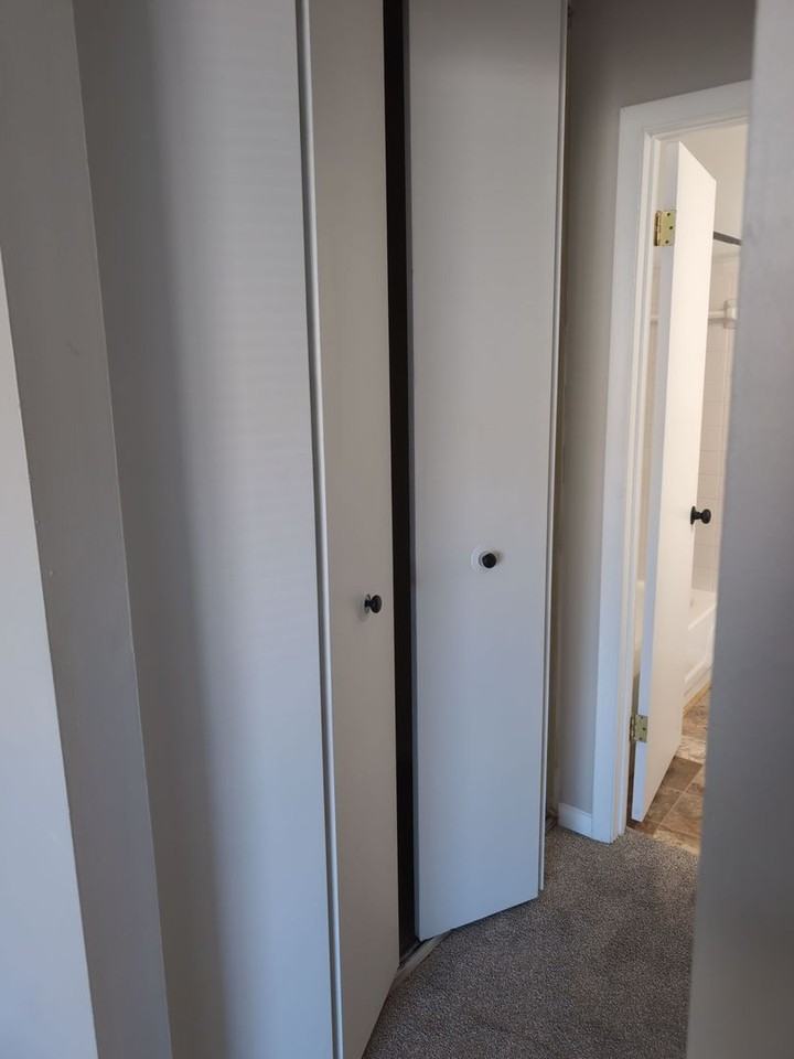 526 Glenn Regis Way - Photo 5 of 18