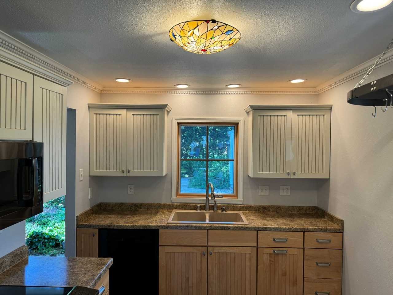 4001 S Hately Ave - Photo 2 of 15