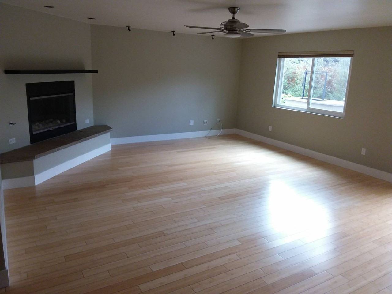 3954 1064 Maple Street - Photo 3 of 6