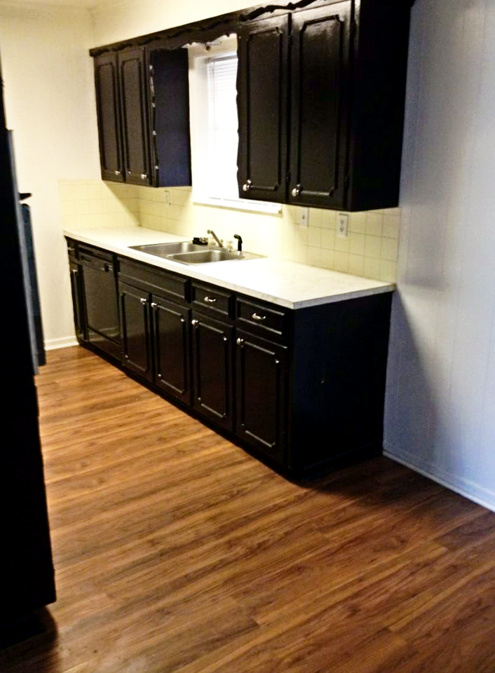 1150 W Cage St - Photo 3 of 6