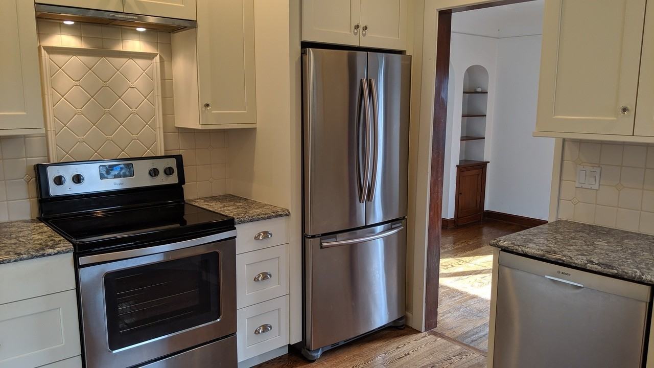 3228 Conkling Pl W - Photo 5 of 26