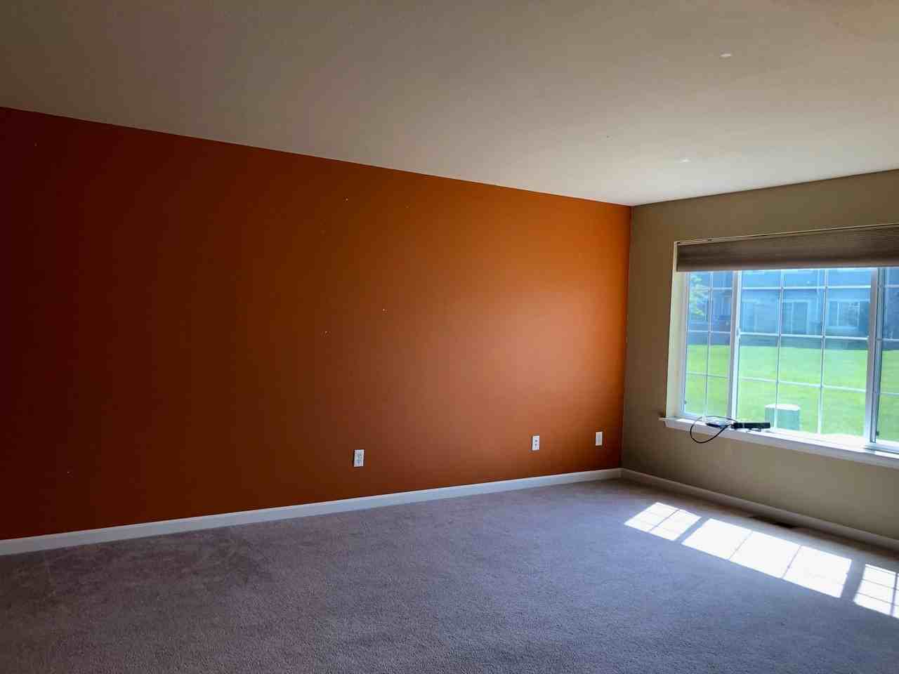 279 Magdalene Way - Photo 5 of 9