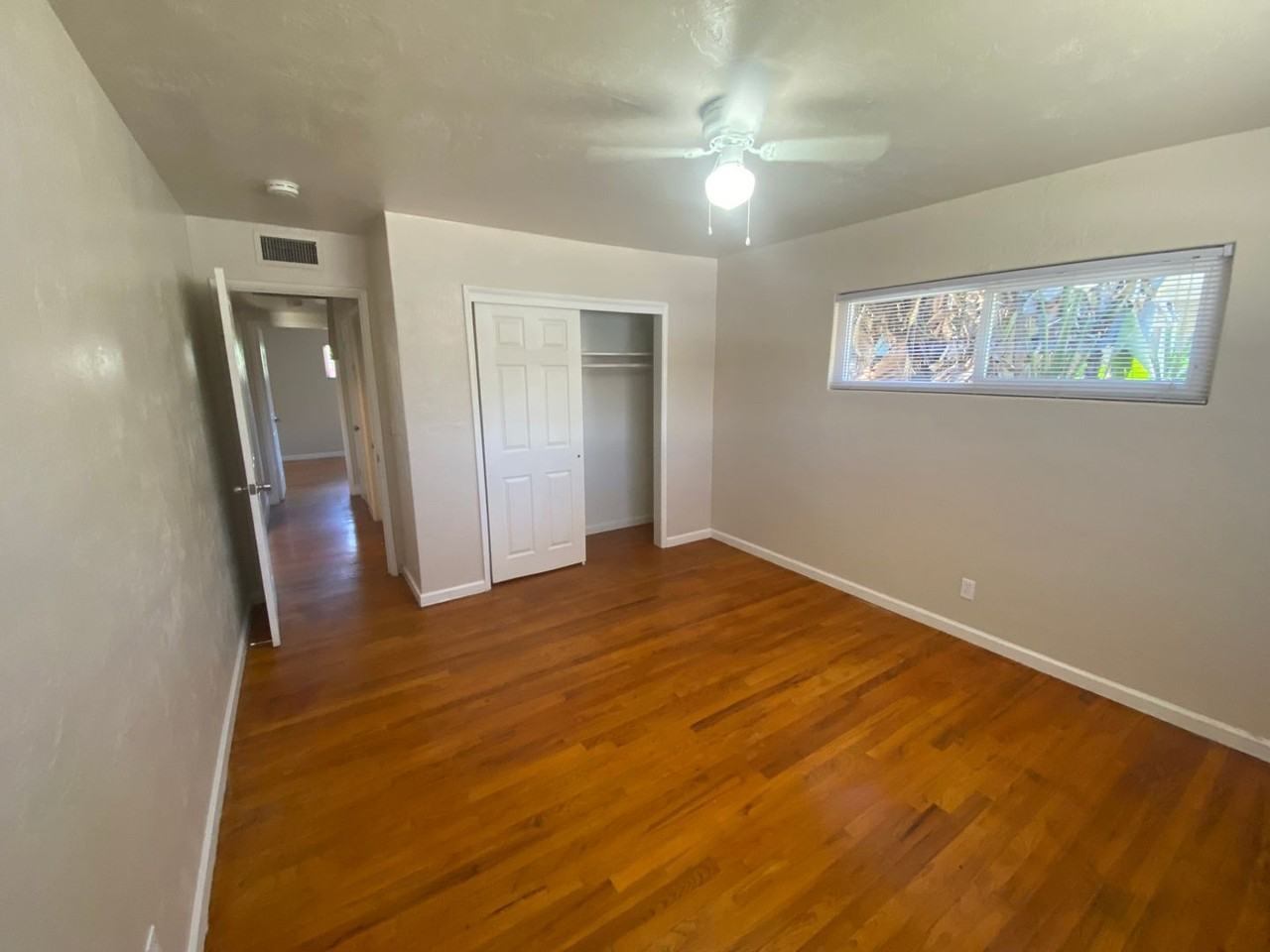 1950 E Simpson Ave - Photo 4 of 13