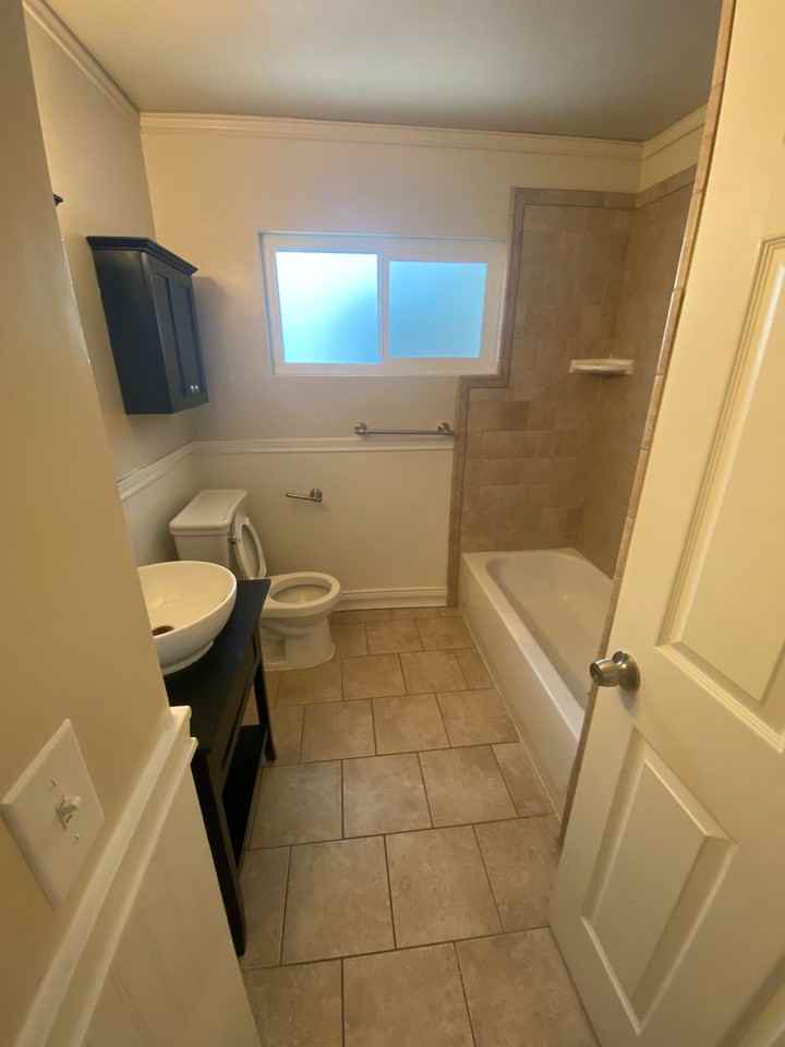 1950 E Simpson Ave - Photo 5 of 13