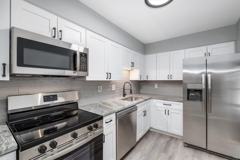 1 BED RM CONDO - Photo 1 of 1