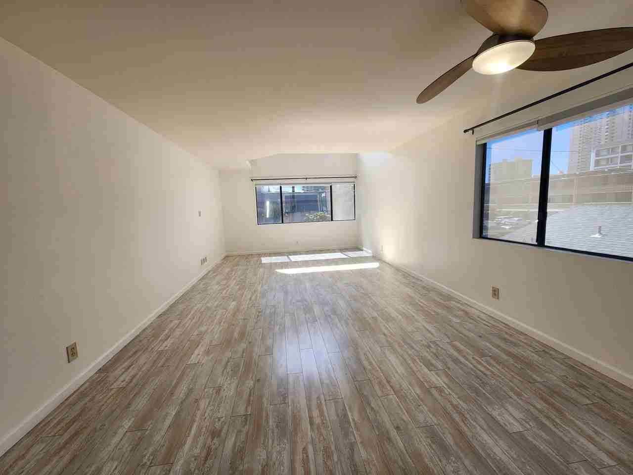 1418 Makiki St #A - Photo 3 of 38