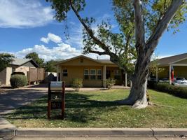 featured image of 1513 E Earll Dr