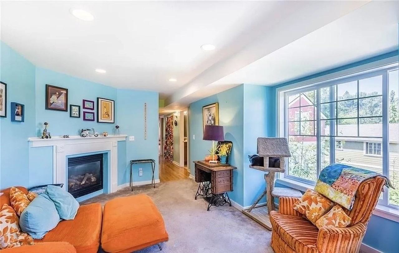 5459 30th Ave Sw - Photo 3 of 14