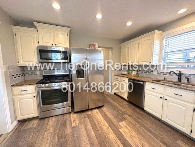 294 W 1200 N - Photo 4 of 26