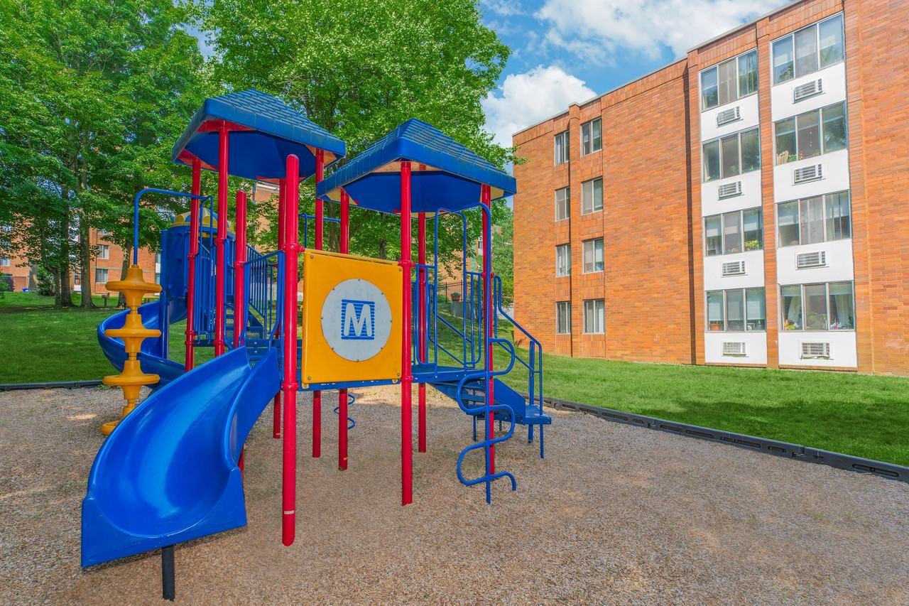 Sagamore Hills - Photo 2 of 17