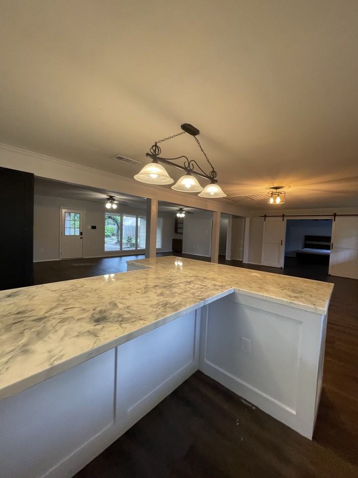5427 Bennington Ave #NA - Photo 2 of 27