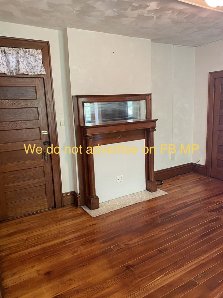 230 E Fairview Ave #3