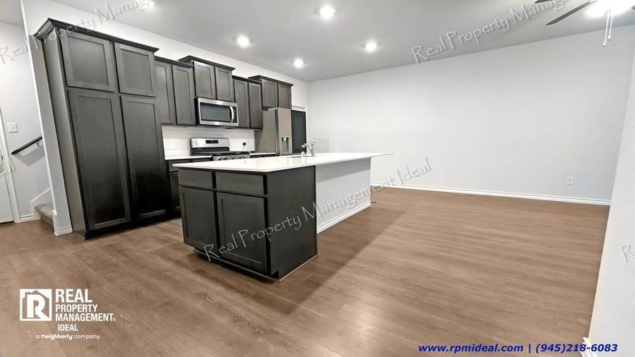 2109 Steer Creek Pl - Photo 3 of 34