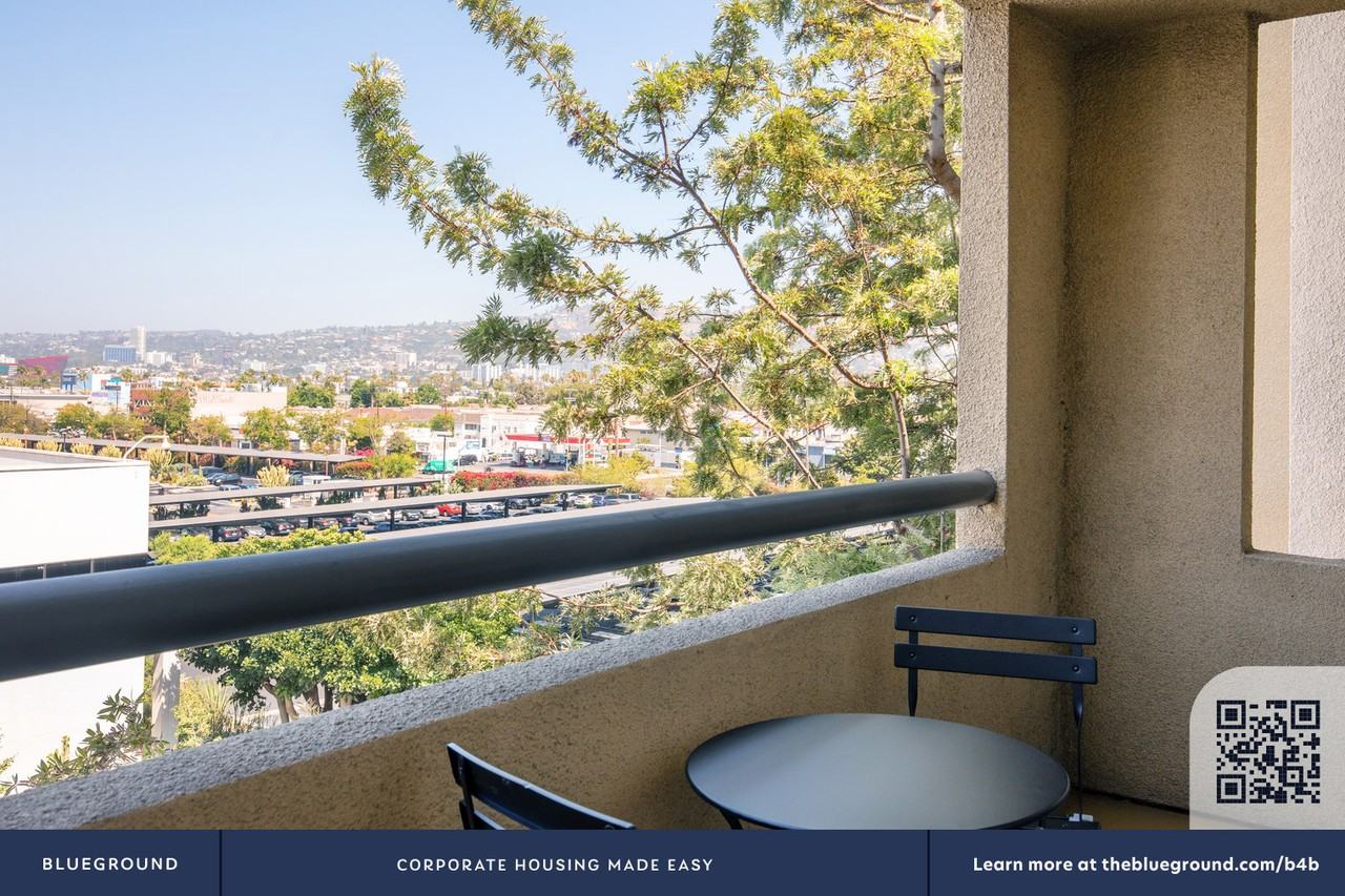 7660 Beverly Boulevard - Photo 6 of 48