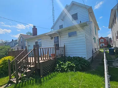 1225 White Ave - Photo 3 of 5