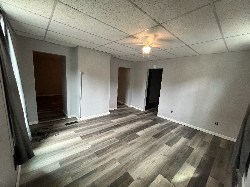 110 N 9th St - Photo 2 of 7