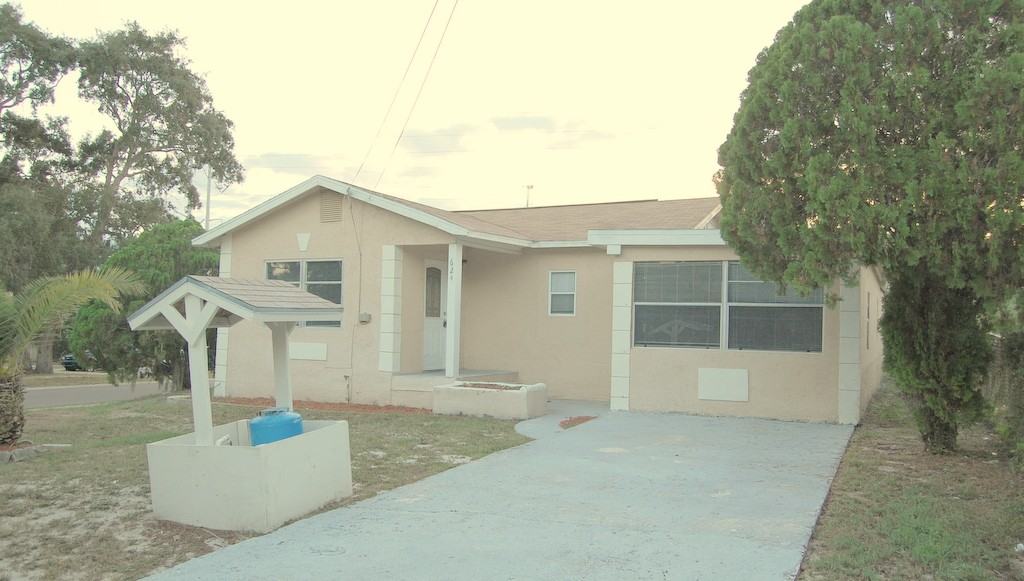 624 North Ave - Photo 2 of 13