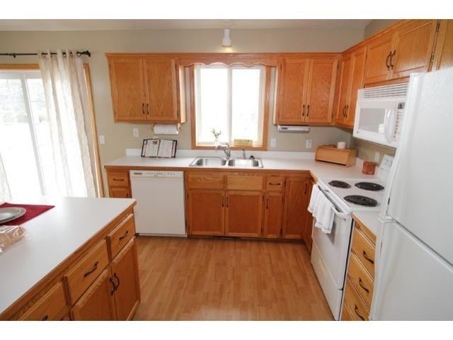 6614 402nd St - Photo 3 of 16