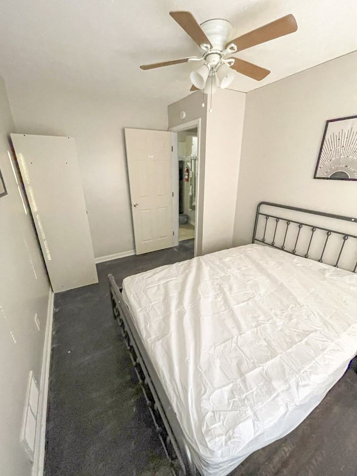 Janet Ln - Photo 2 of 9