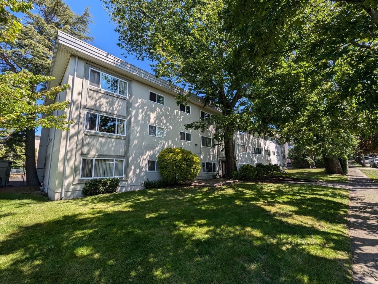 Wark House - Photo 3 of 5