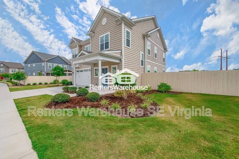 500 Middleton Way - Photo 3 of 50