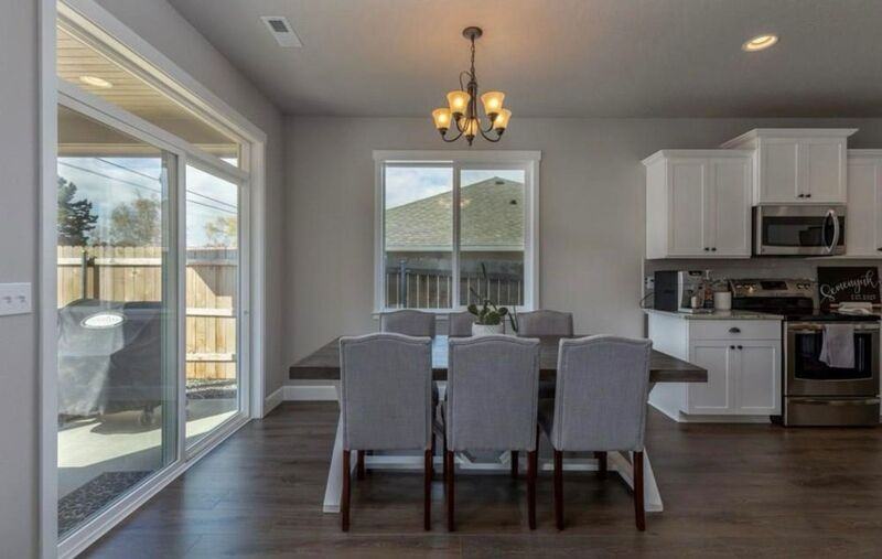 4316 South Dennis Court - Photo 7 of 22