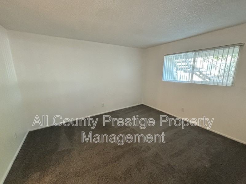 905 S Dorsey Ln #110 - Photo 6 of 17