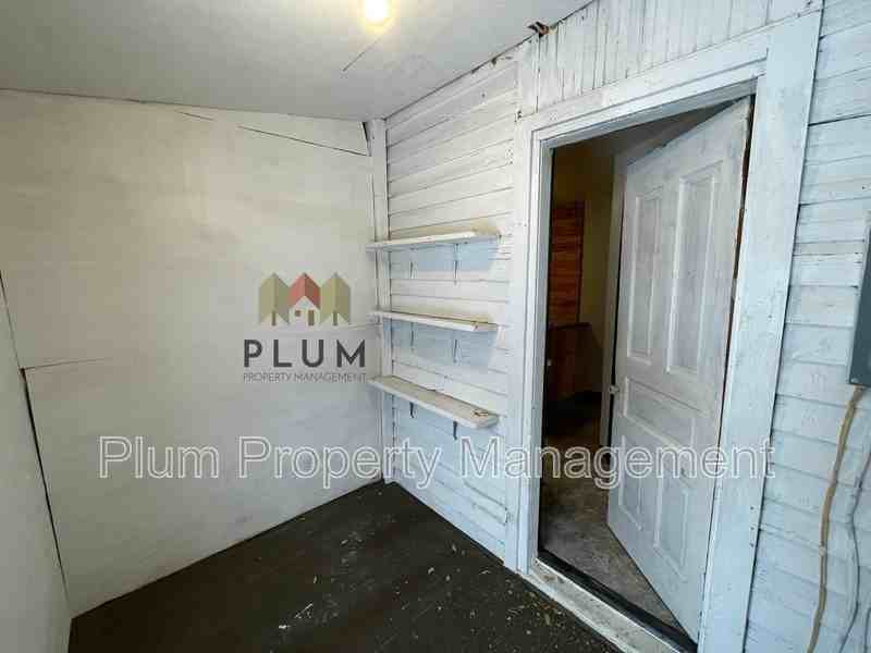 807 Bulwer Street #A - Photo 7 of 29