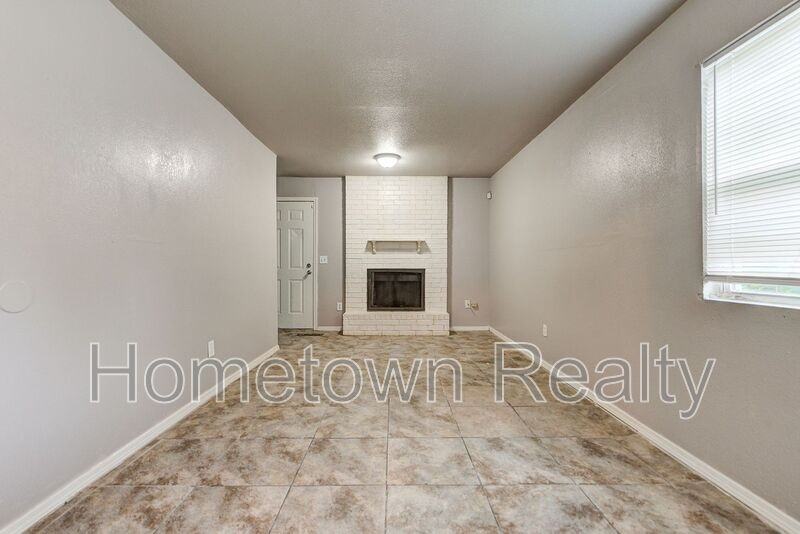 312 Nw 118th St - Photo 3 of 33