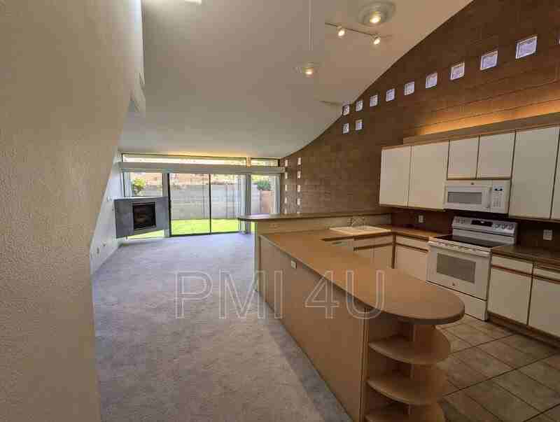 4105 Bay Ct Ne - Photo 3 of 32