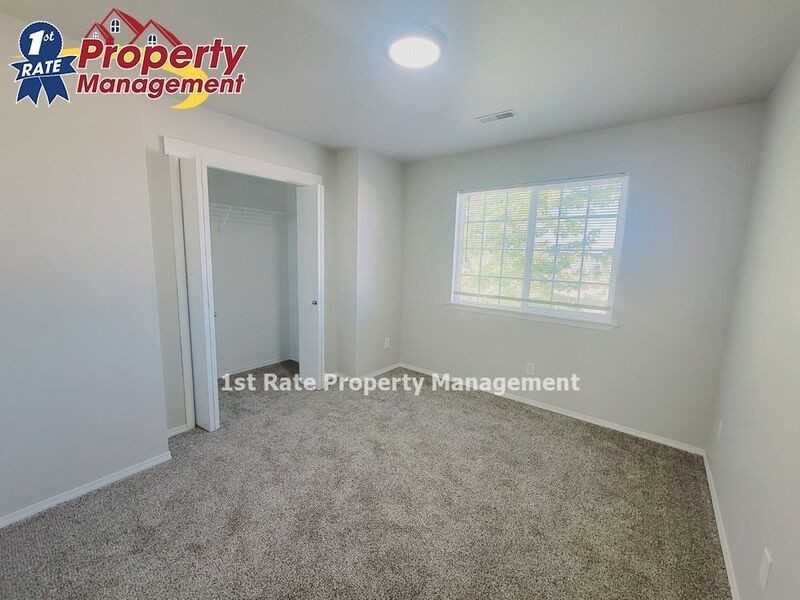 898 N Bluffwood Ln #24 - Photo 7 of 16